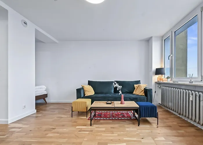 Rentplanet - Komorska Apartment *
